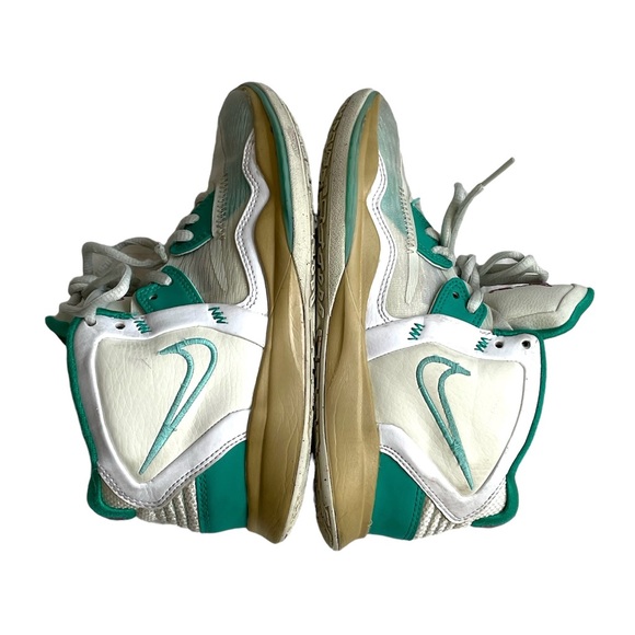 Nike Big Boys Size 3.5Y US Shoes Kyrie Infinity Keep Sue Fresh White &Green - Picture 3 of 14